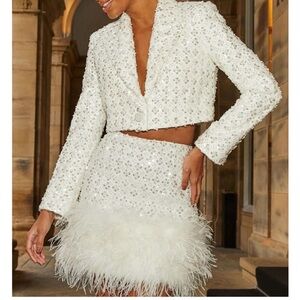 Nadine Merabi Clara set